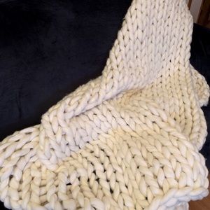 Custom chunky knit cream blanket